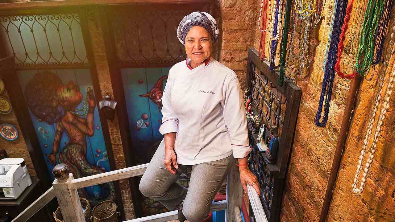 Chef Tereza Paim estreia podcast ‘Na Cozinha com Tereza’ na GFM 90,1