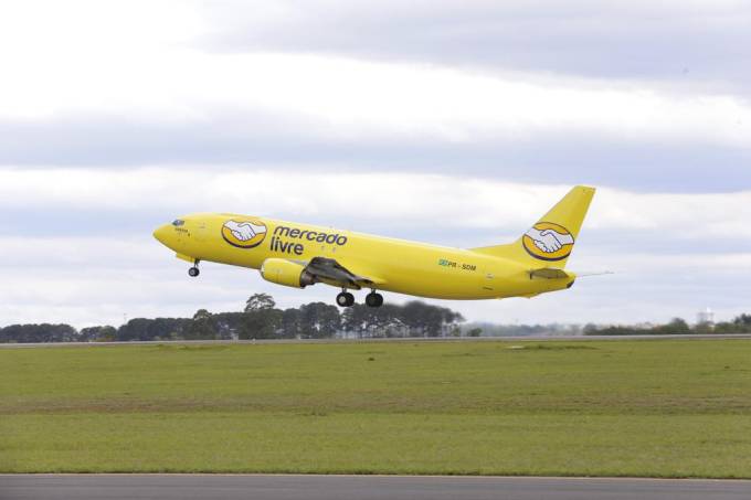 Mercado Livre adquire própria frota de aviões para entregas no Brasil