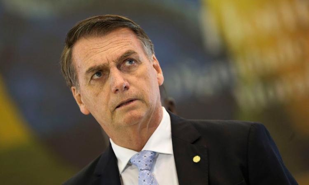 Bolsonaro afirma que Brasil "está quebrado" e que "não consegue fazer nada"