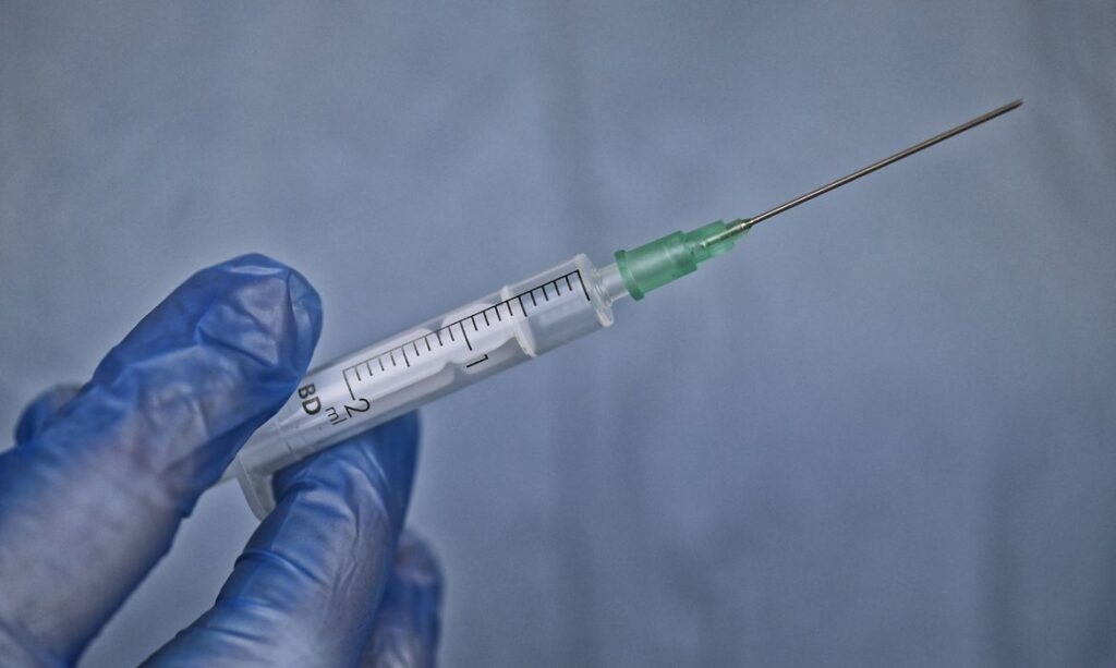Agência europeia aprova vacina da Moderna contra covid-19