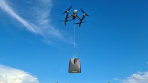 Frescor que vem do céu: O Boticário usa drones para entregar Malbec Bleu