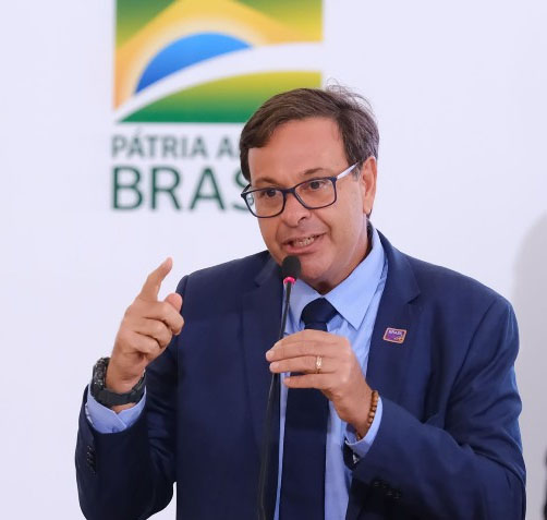 "O impacto da pandemia no turismo gerou uma perda de R$290 bilhões", diz ministro Gilson Machado
