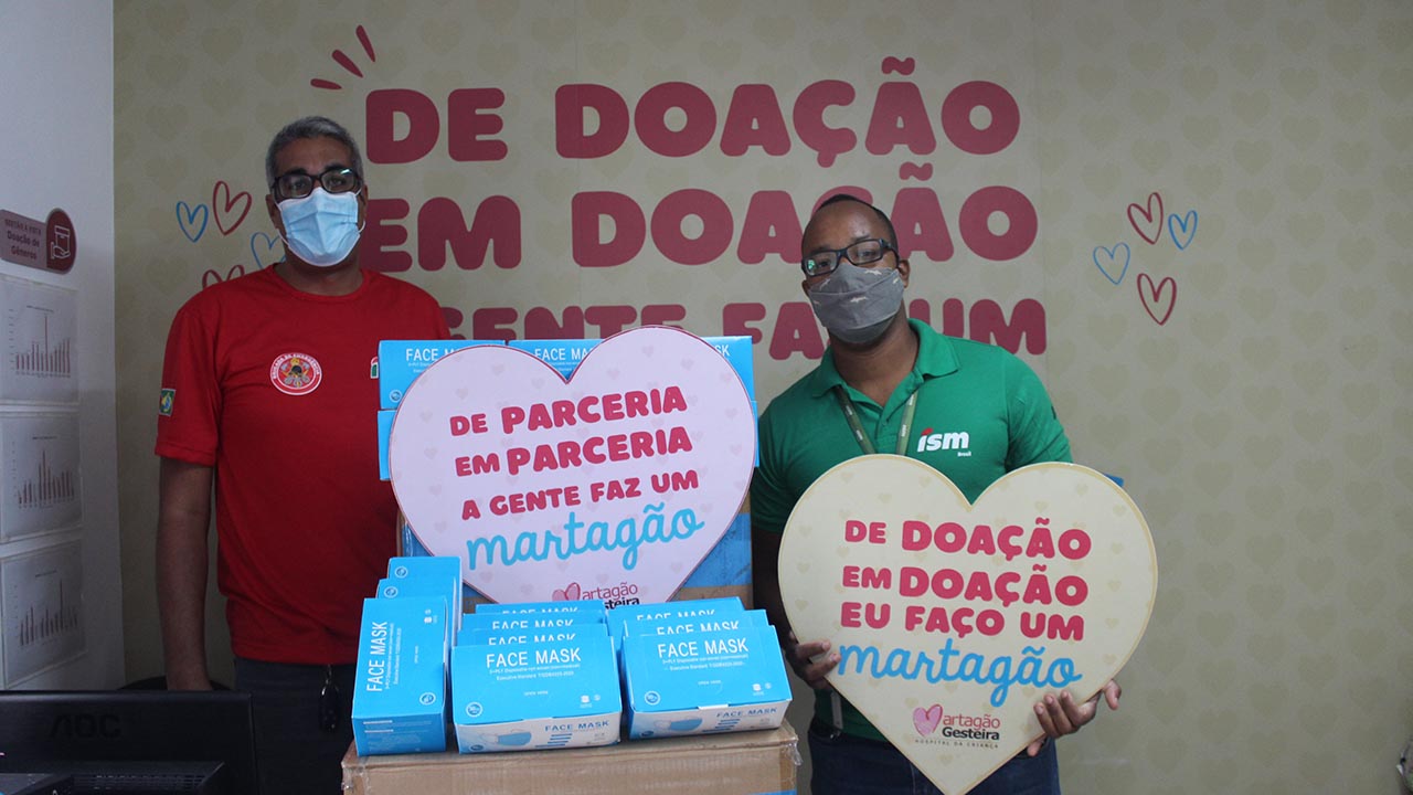Hospital Martagão Gesteira recebe doação de 7 mil máscaras