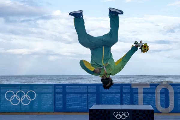 Italo Ferreira conquista primeiro ouro do Brasil nas Olimpíadas de Tóquio!