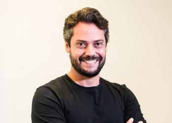 Pedro Valente é convidado da live de dia dos pais da Intimissimi Salvador