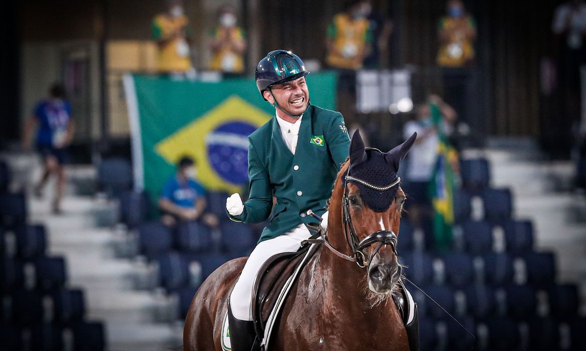 Rodolpho Riskalla é prata no hispismo adestramento na Paralimpíada