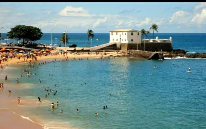 Triste Porto da Barra. Até quando?