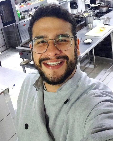 Chef Theo Tapioca assina a gastronomia do Réveillon Viva Vida 2022