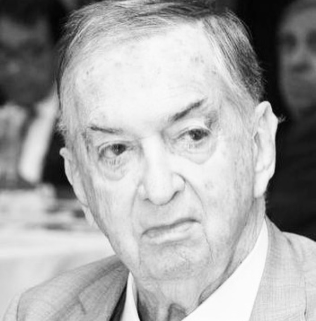 Morre Renato Simões aos 96 anos