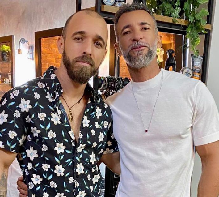 Alisson Oliveira e Félix Noah investem em barbearia premium na Barra