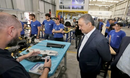 Governador Rui Costa visita Centro de produtos da Ford em Camaçari