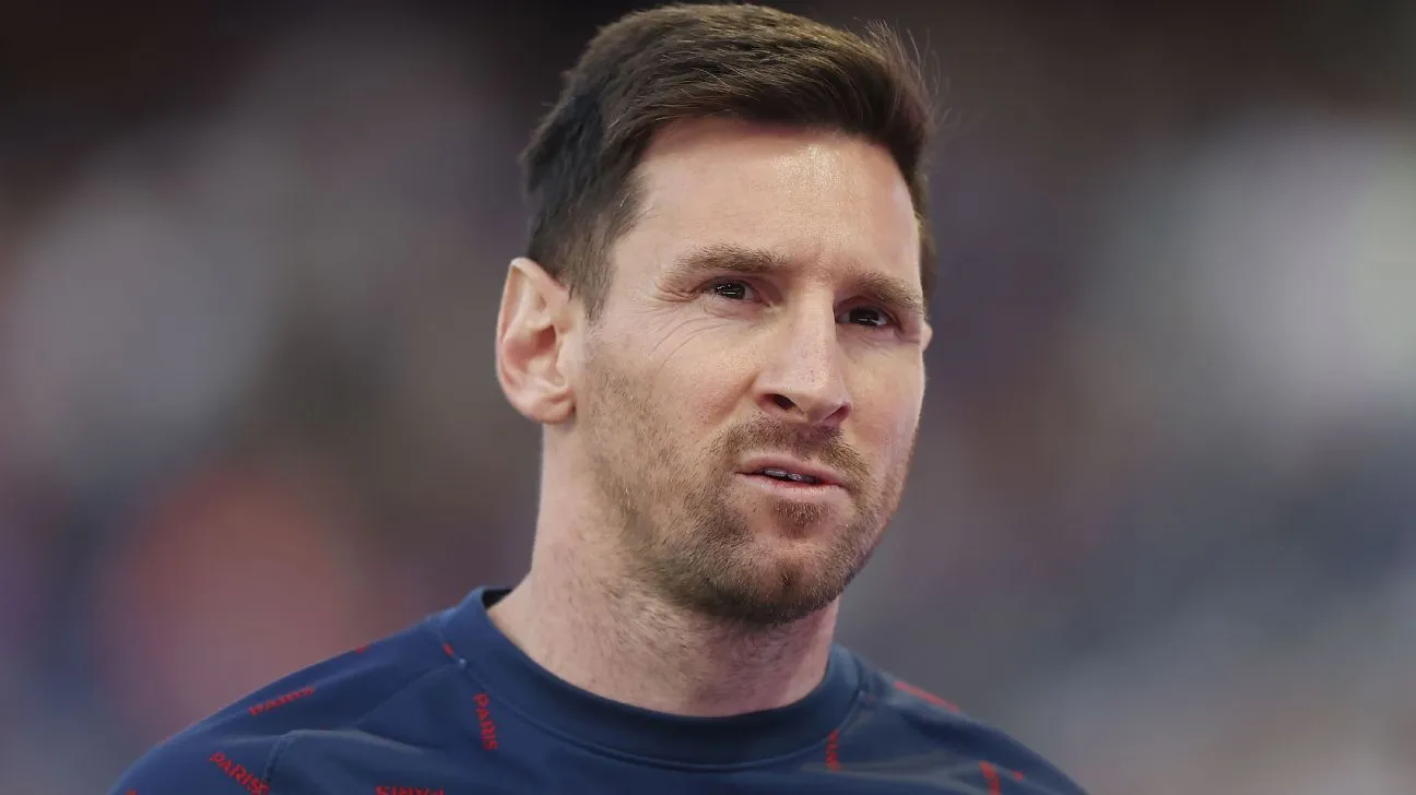 Messi revela dificuldades após ser acometido pela covid-19