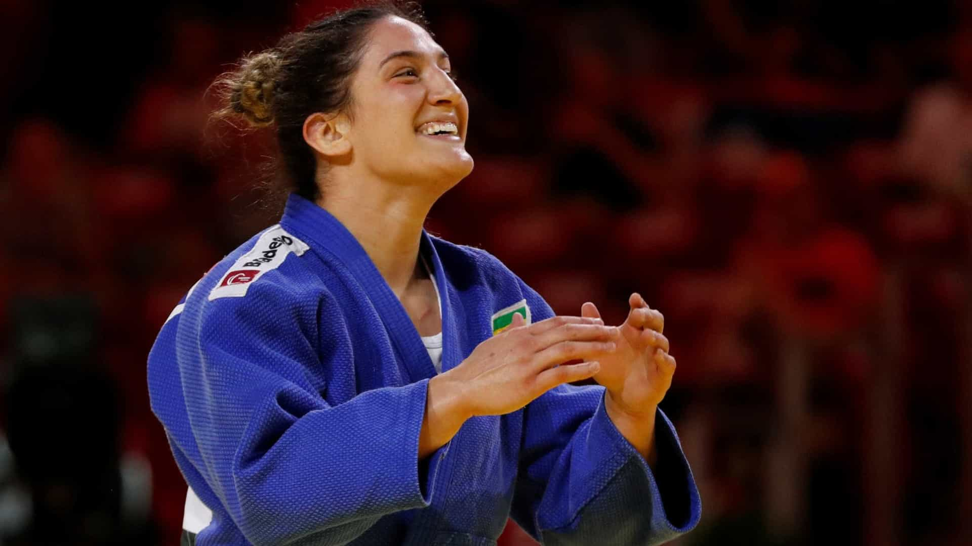 Judoca Mayra Aguiar derrota chinesa e se sagra tricampeã mundial