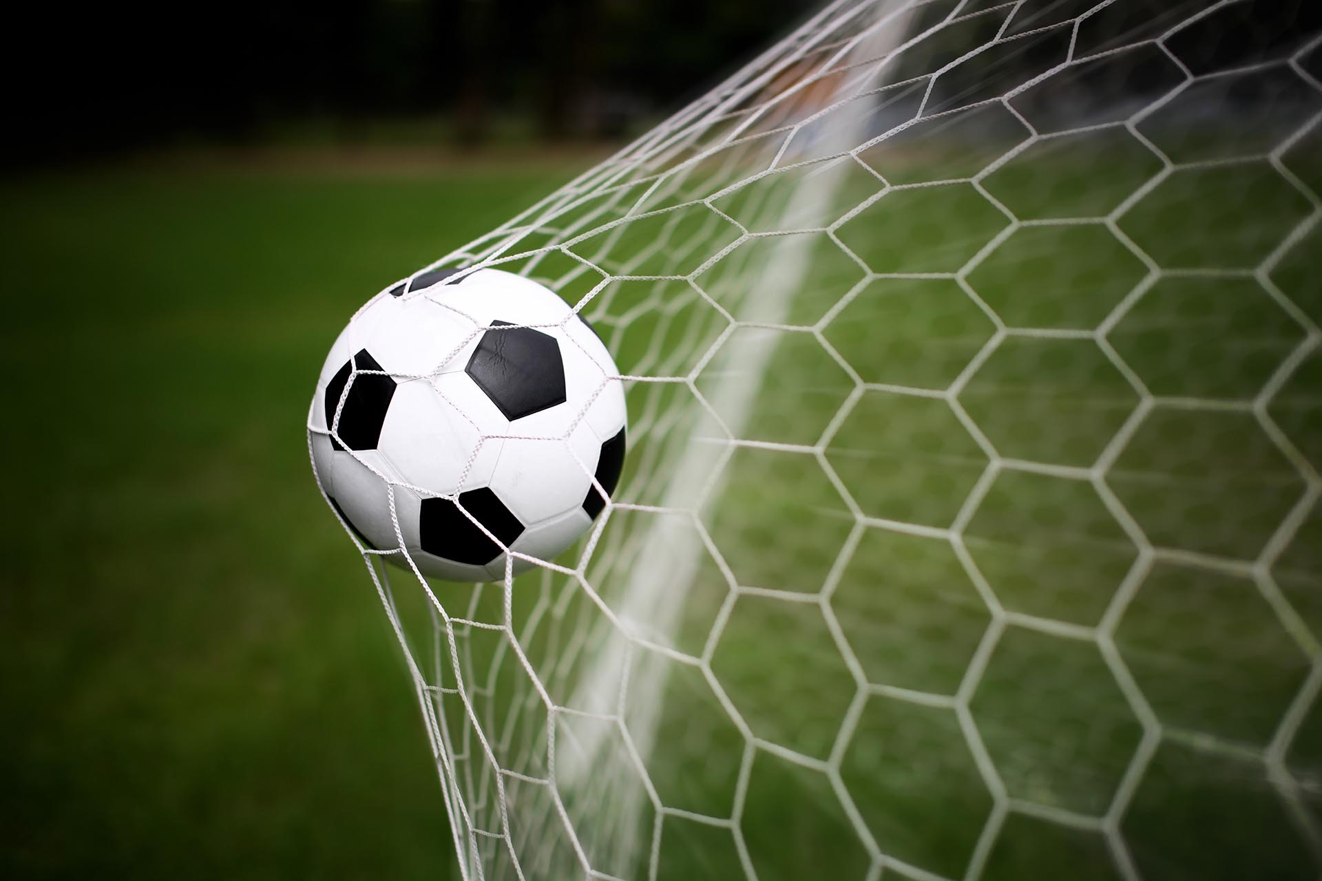 Cuidado! Lesões no ombro são comuns em jogadores de futebol