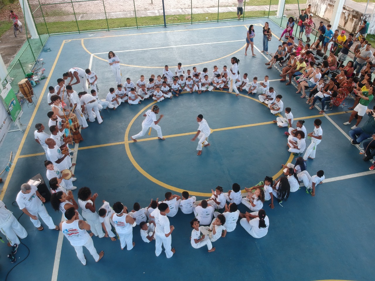 Capoeira que transforma: Batizado do Capoeiragem Mirim celebrou o Dia da Consciência Negra