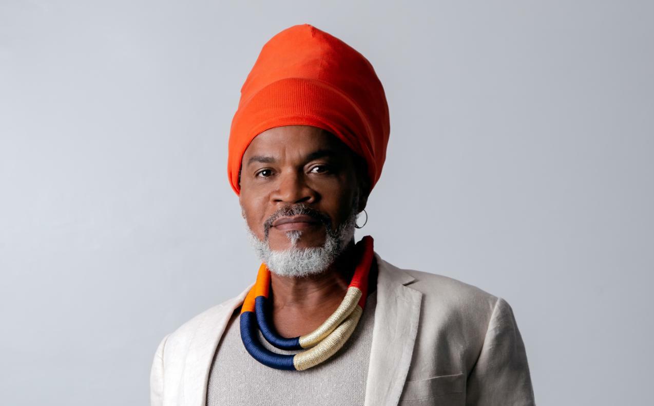 Carlinhos Brown celebra 60 anos nesta quarta-feira (23)