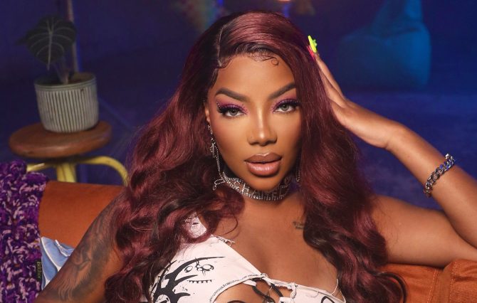 Billboard Internacional cita Ludmilla como artista latina em ascensão