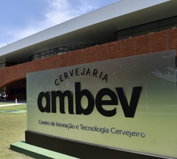 Com tecnologia própria e startups parceiras, Ambev quer gerar impacto positivo a pequenos e médios empreendedores do seu ecossistema