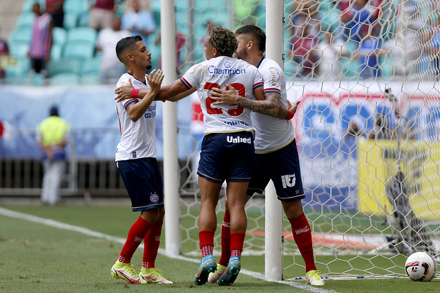 Bahia bate o Itabuna por 4x1 e garante vaga na final do Baianão