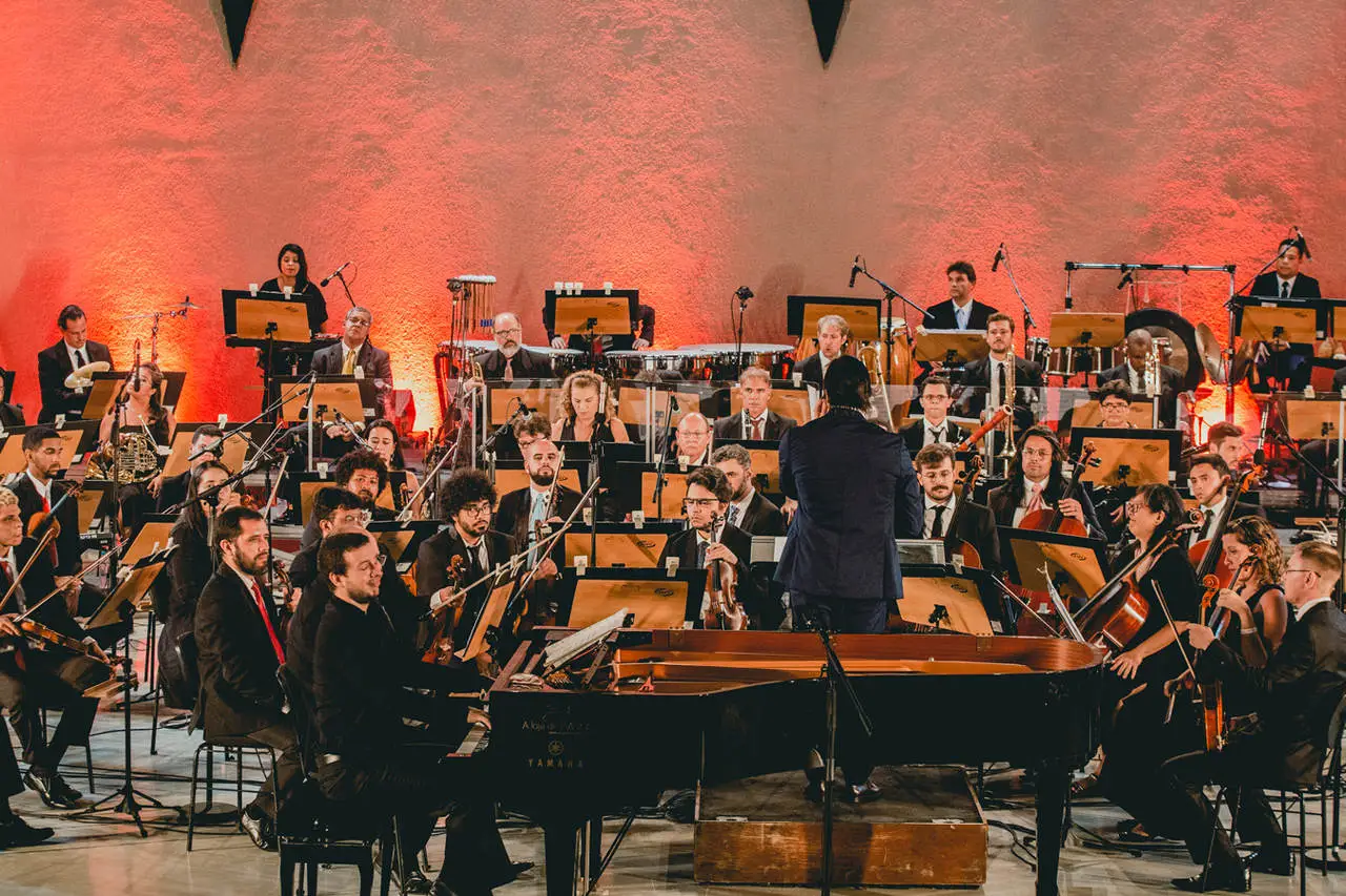 OSBA gab ein kostenloses Konzert in der Catedral Basilica de Salvador