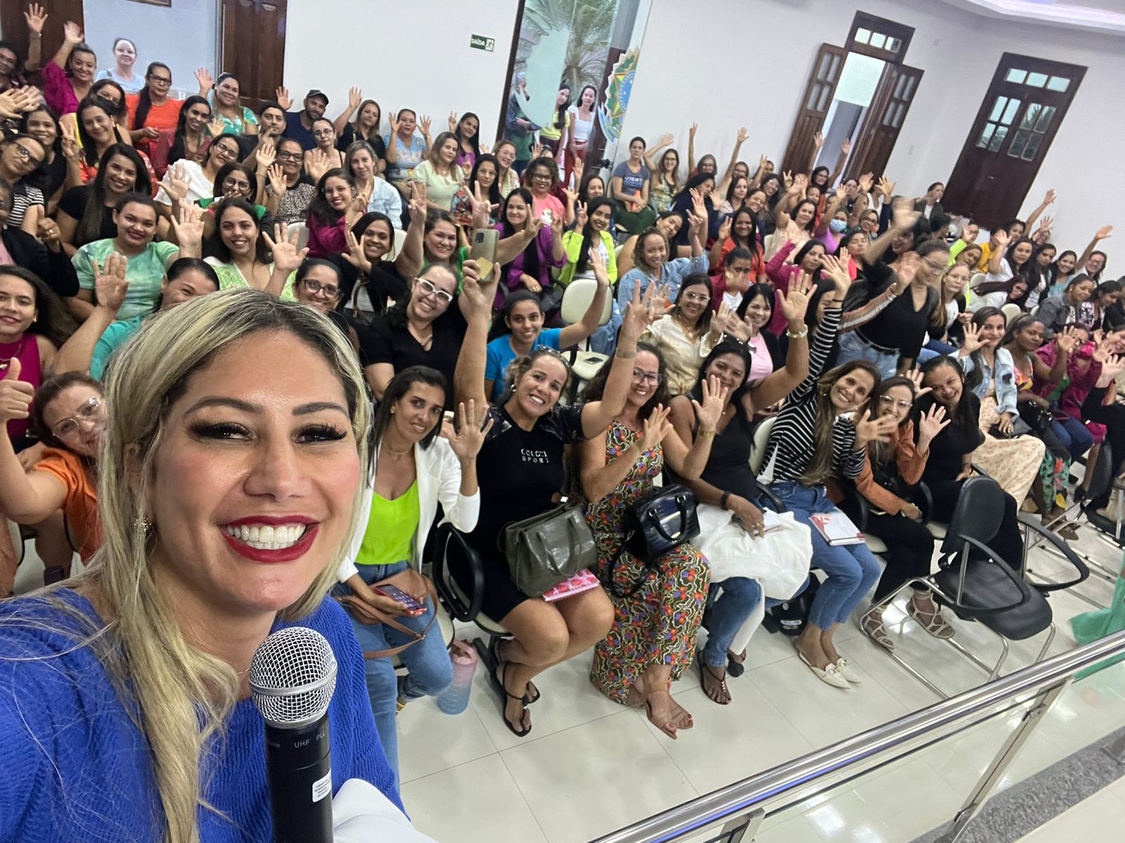 Michelle Santana celebra realizações em prol do acesso do tratamento do autismo para todas as esferas sociais