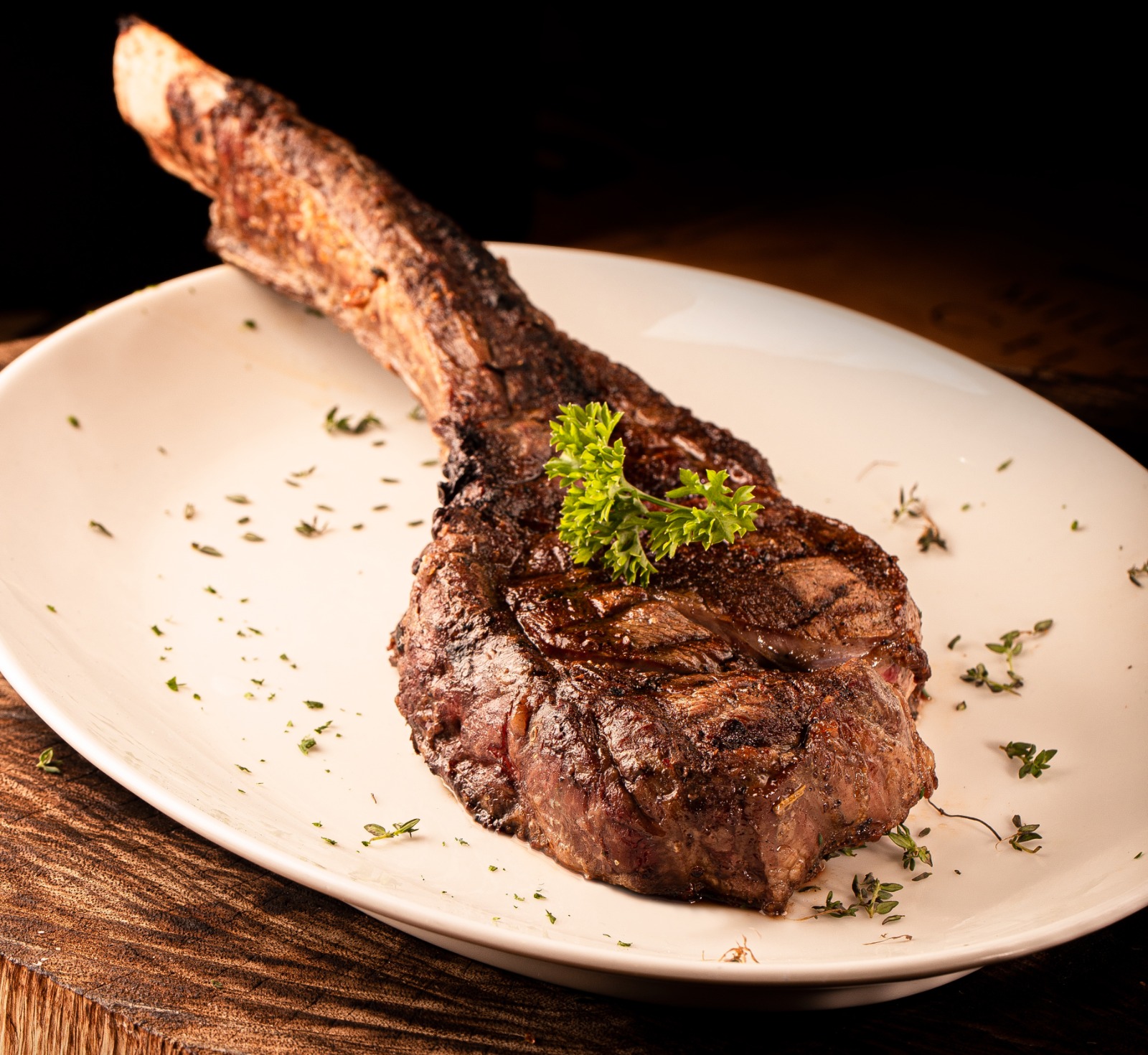 Macelleria Quitéria sugere Tomahawk Angus para o Dia das Mães