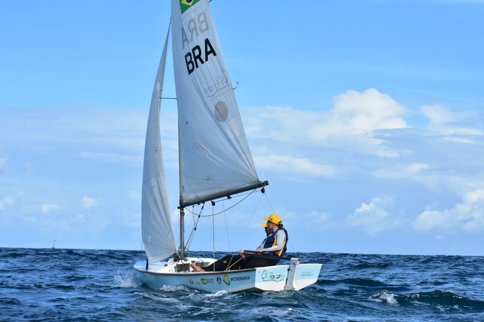 Dupla baiana de Snipe, Juliana e Rafael, conquista o ouro na Copa Brasil de Praia e representará o Brasil no Pan-Americano de Santiago