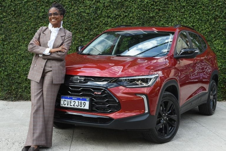 Chevrolet lança movimento "Elas Dirigem" com Djamila Ribeiro para impulsionar mulheres a tirar a primeira habilitação