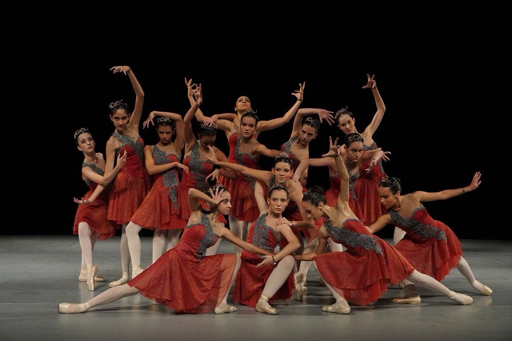 Jovens baianas fazem história no maior concurso Latino-Americano de Ballet, na Argentina