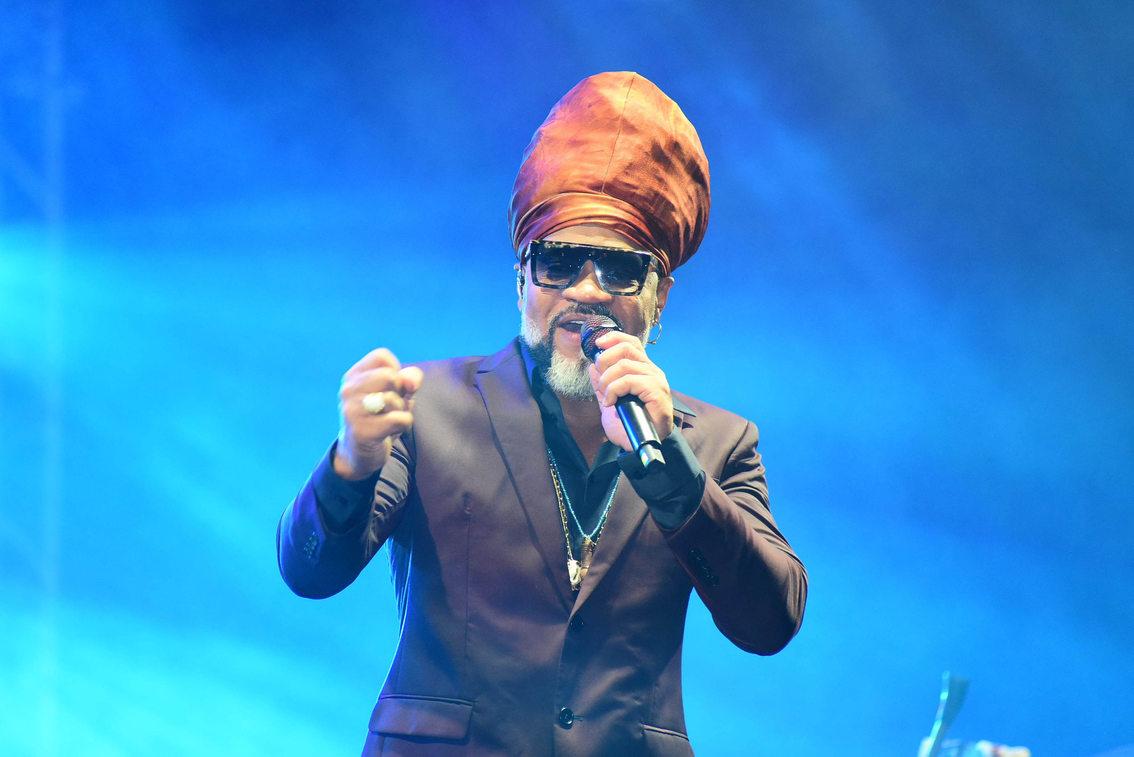 Natal Salvador: Carlinhos Brown fecha com chave de ouro programação de shows na Praça Municipal