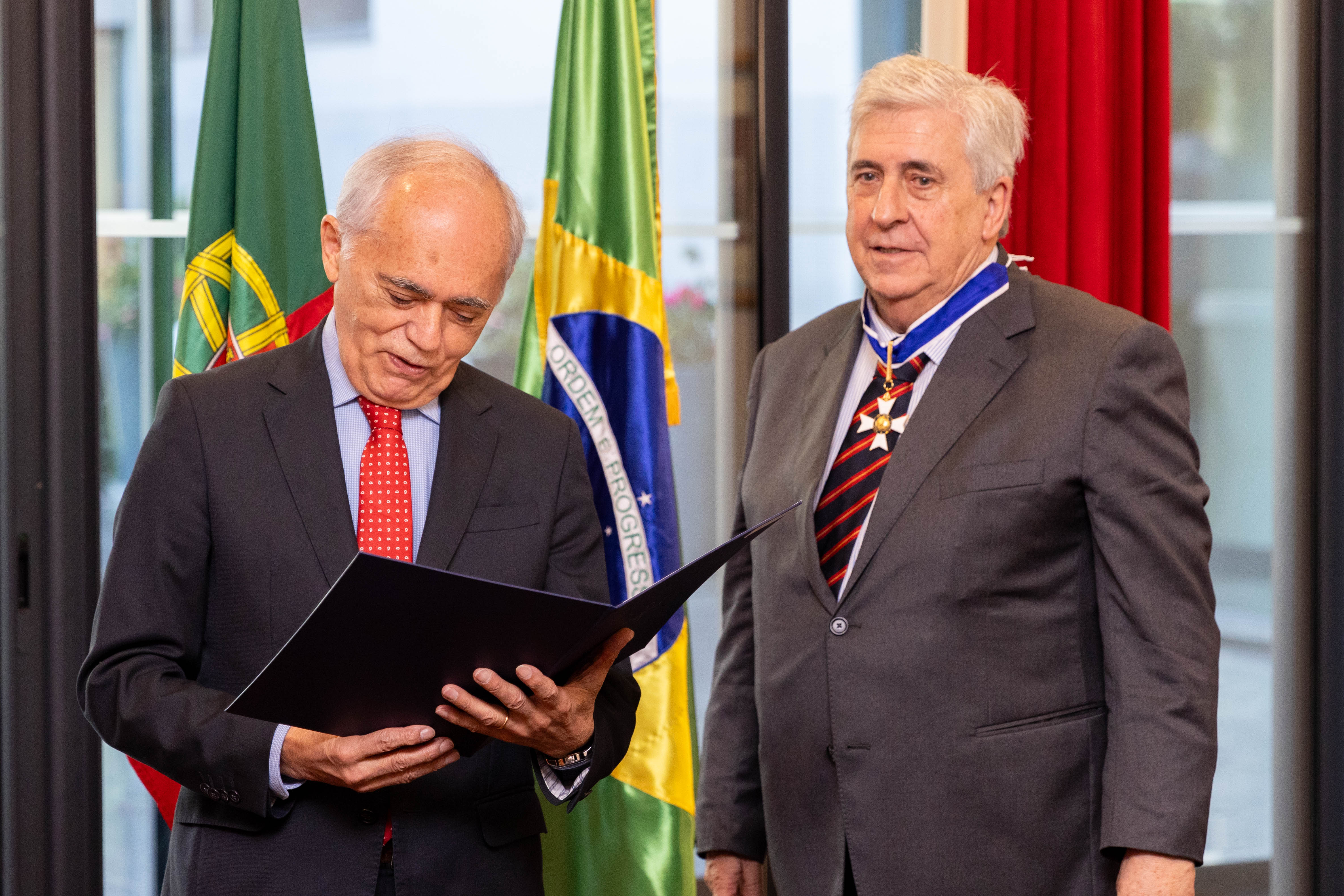 Jorge Rebelo de Almeida condecorado com grau de Comendador da Ordem de Rio Branco