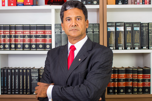 Advogado Vivaldo Amaral é agraciado com Medalha Tome de Souza nesta quarta (28)
