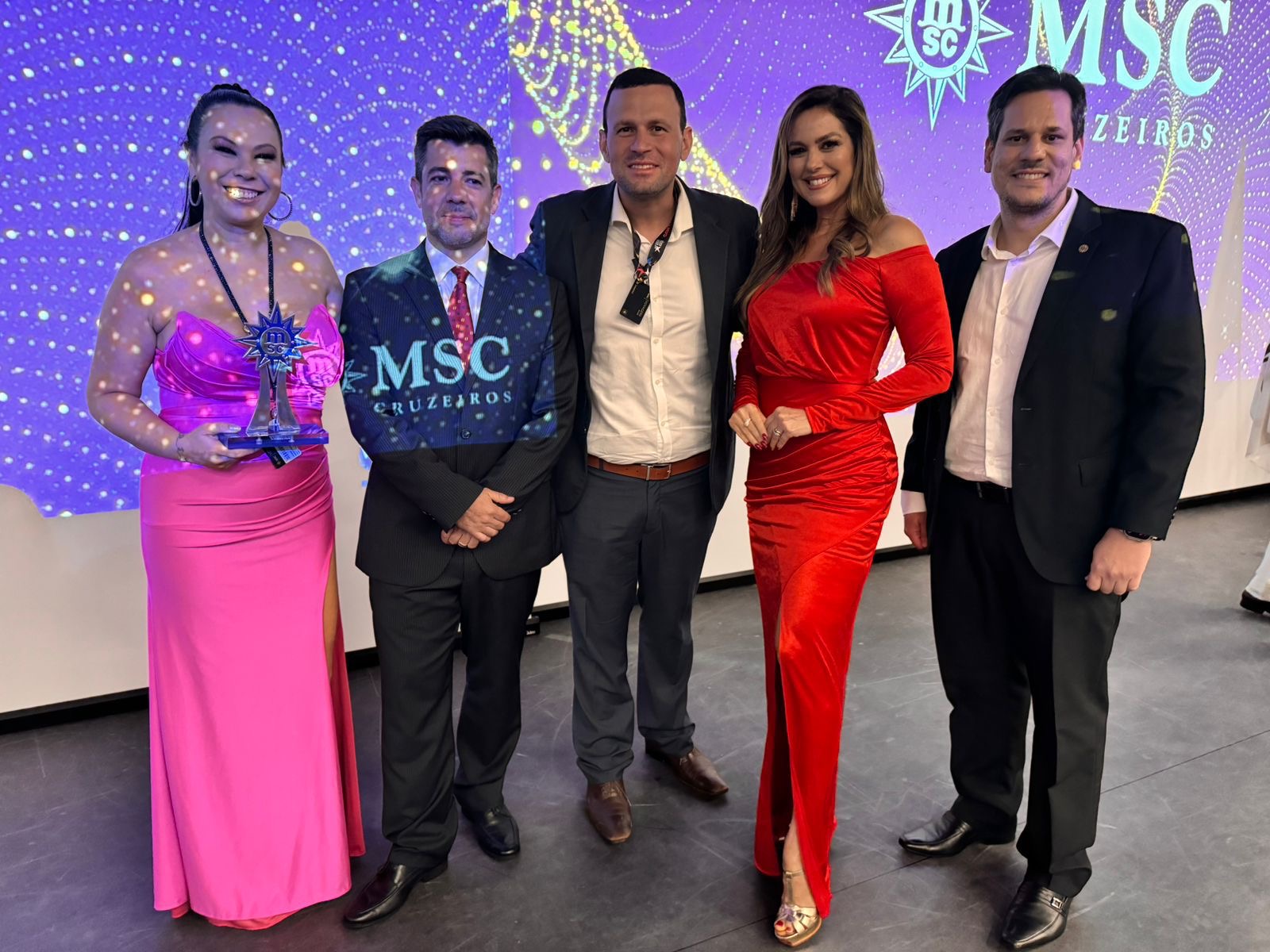 Grupo Quero Abadá recebe prêmio Top MSC como líder em vendas da temporada