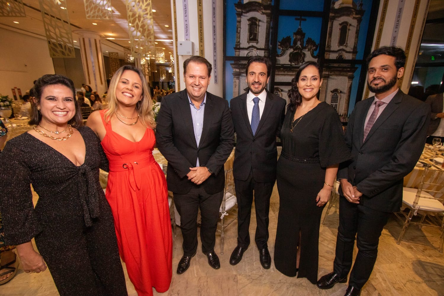 Noite de gala celebra aniversário e apresenta calendário de eventos 2024 no Wish Hotel da Bahia