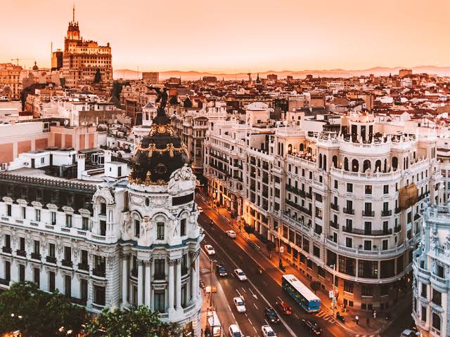 Aeroporto de Salvador anuncia nova frequência de voos para Madrid