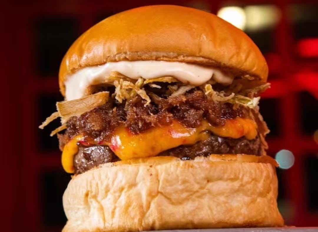 6 opções deliciosas para degustar na Semana Mundial do Hambúrguer. Escolha o seu favorito!
