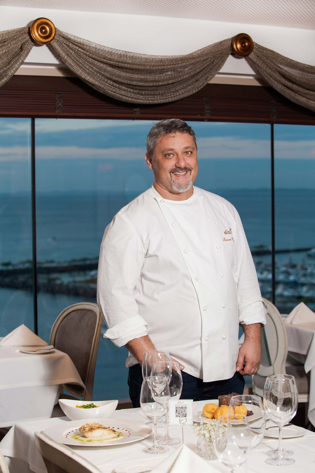 Chez Bernard celebra 61 anos com menu especial de quatro chefs