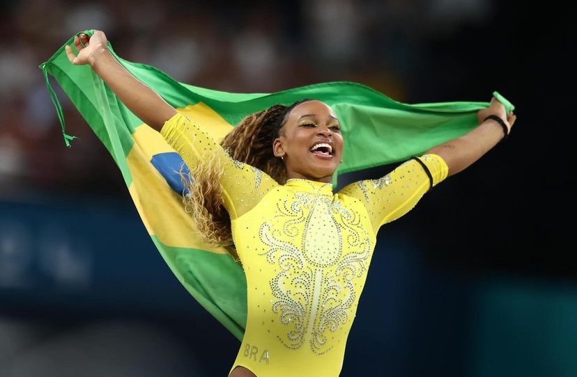 Rebeca Andrade faz história em Paris 2024: quatro medalhas olímpicas e contagem crescente