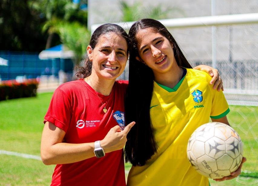 Aluna de Escola de Salvador é convocada para a Seleção Brasileira de Futebol Feminino Sub-17