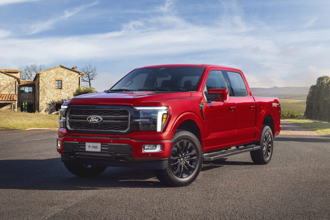 Ford começa a pré-venda da grandalhona F-150 no Brasil