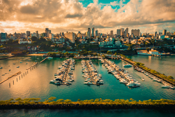 Amcham Salvador promove evento ‘Uma Doce Jornada’ para capacitação de CEOs e executivos do varejo