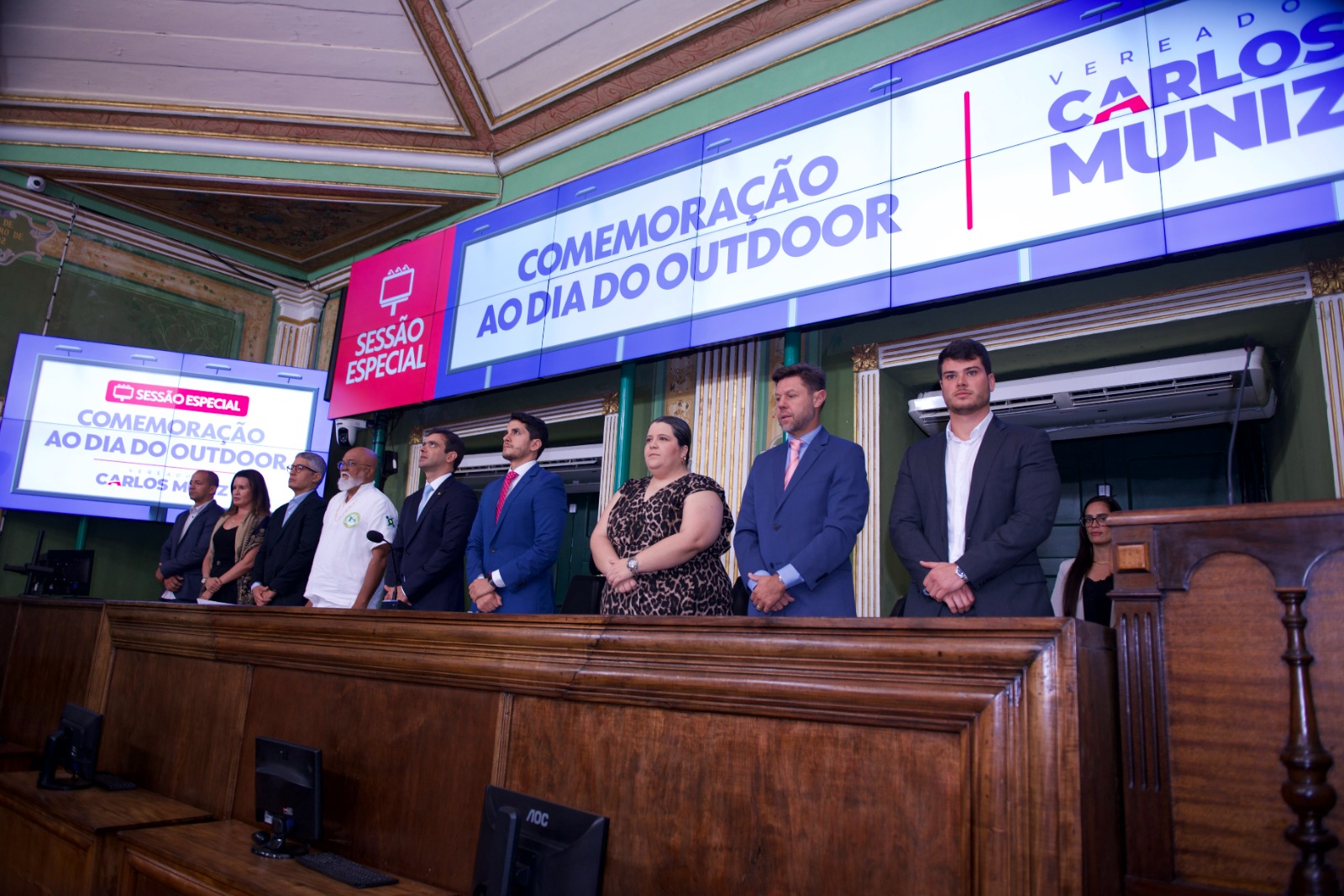 Dia do Outdoor é celebrado na Câmara Municipal de Salvador com homenagens e reconhecimento