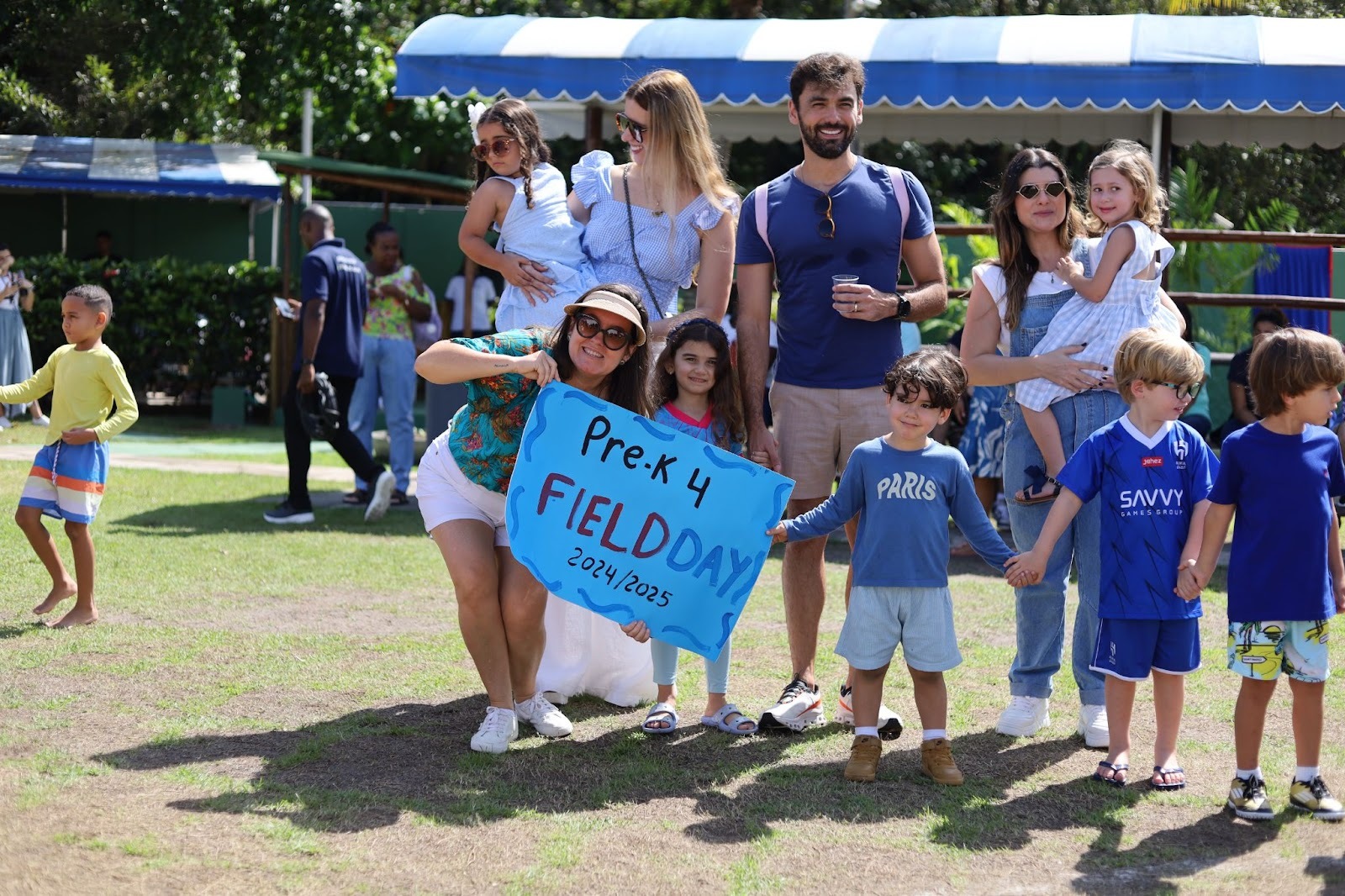 Escola Pan Americana celebra união e doação em dia de lazer para alunos, ex-alunos, familiares e funcionários