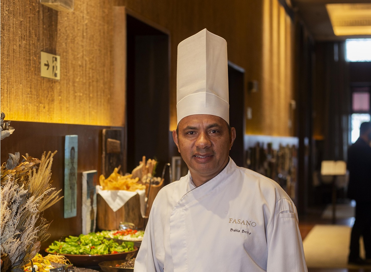 Hotel Fasano Salvador realizou feijoada com música ao vivo