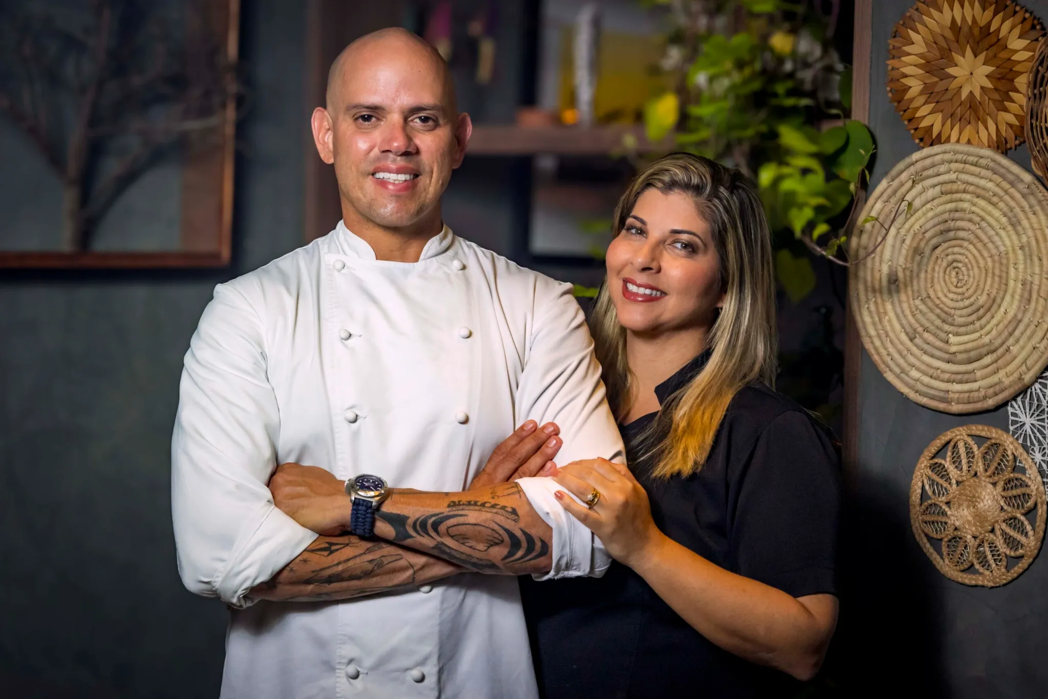 Chefs Fabrício Lemos e Lisiane Arouca ganham duas facas (classe mundial) no renomado The Best Chef Awards