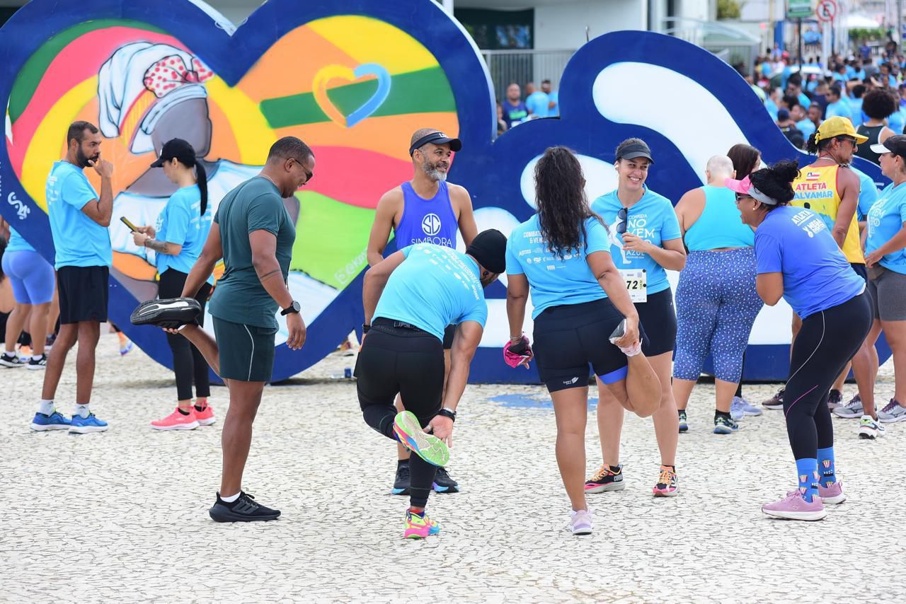 Corrida Novembro Azul 2024 encerrou com chave de ouro o calendário de corridas sociais da Bahia