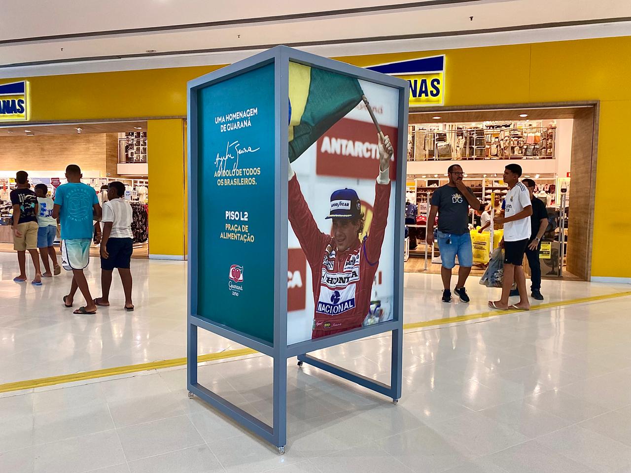 Shopping Bela Vista celebra Ayrton Senna com exposição interativa ‘Orgulho do Brasil’