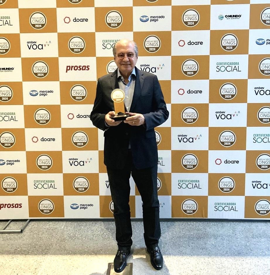 GACC-BA é premiado como a Melhor ONG da Bahia no prêmio Melhores ONGs 2024, em São Paulo