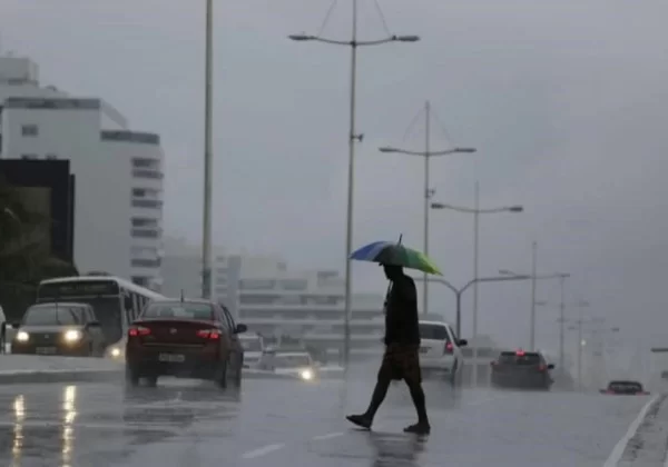 Fortes chuvas podem atingir a Bahia nos próximos dias; Defesa Civil do Estado emite alerta