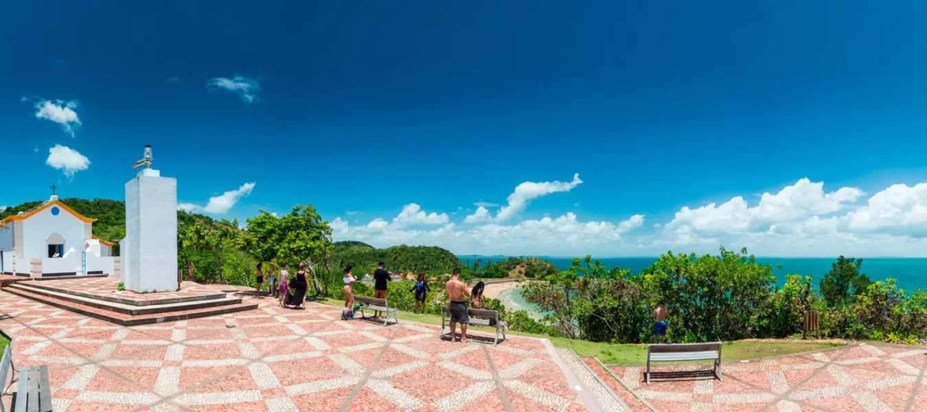 Ilha dos Frades recebe primeira procissão marítima em homenagem à Nossa Senhora de Guadalupe